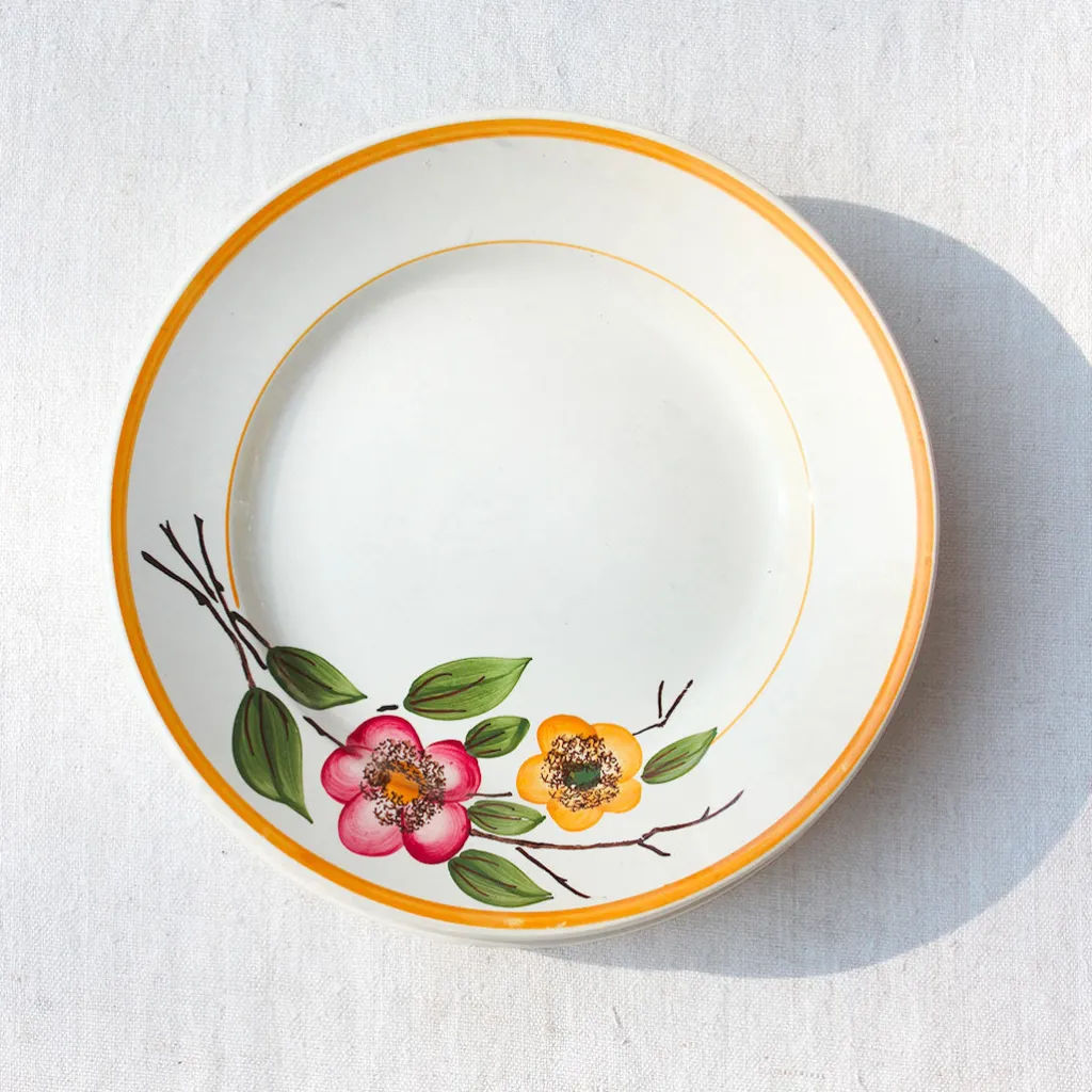 Sarreguemines Assiettes plates au décor asymétrique