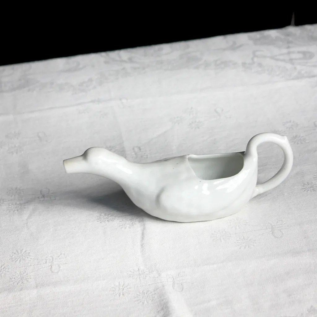 MAISON CUILLERET Petite saucière canard en porcelaine blanche